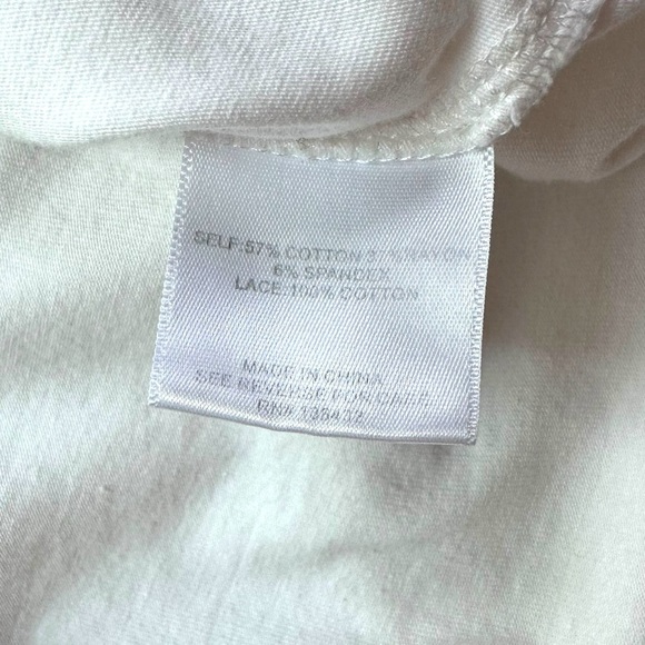 MODCLOTH | Glam Garnish Eyelet Flutter Ruffle Sleeve Trim Tank Crewneck White S - Picture 6 of 7